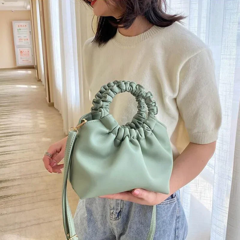 Women Bags Rack - Kadınlar için Küçük Çanta Pileli Saplı