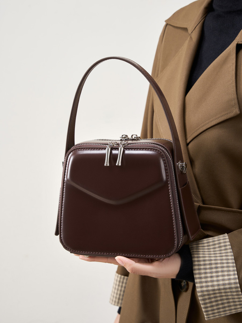 2025 Kadın Lüks Tasarımcı Yüks - Women Bags On Sale incelemesi ve fiyatı
