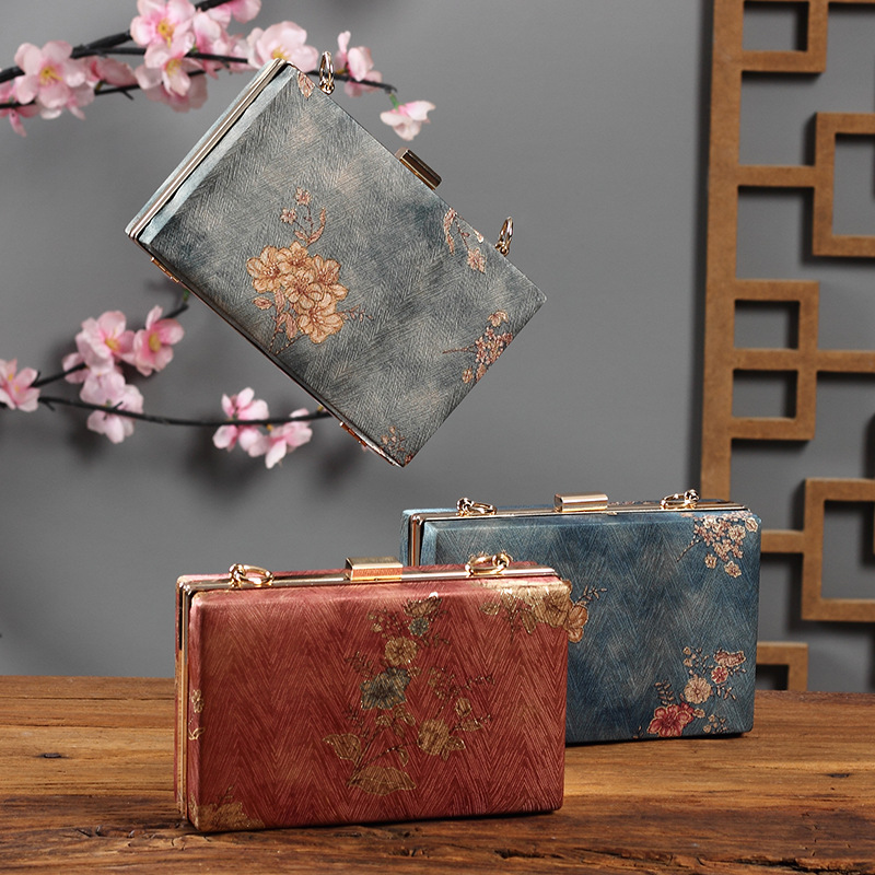 Moda Kadın Nakış Akşam Çantala - Women Bags Offers incelemesi ve fiyatı