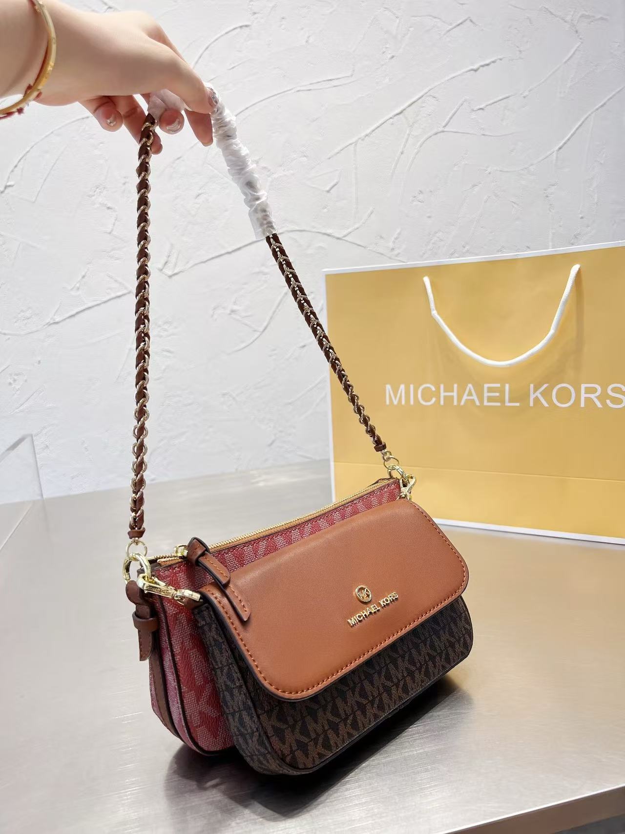 Yepyeni Michael Kors Ole Jet S - Women'S Bags Michael Kors incelemesi ve fiyatı