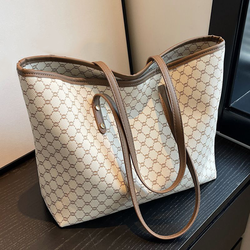 Büyük Kapasiteli Omuz Çantası  - Women Bags Dior incelemesi ve fiyatı